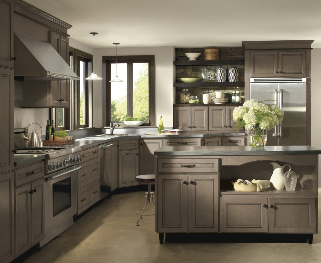 Homecrest Custom kitchen cabinet design