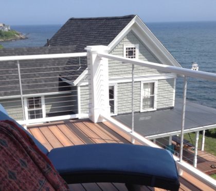 Intex exterior railing for roof