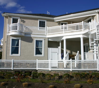 Phoenix decking & railing